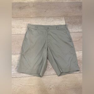 Nike Shorts Mens 36x10.5 Beige Tan Chino Dri Fit Golf Golfing Tour Performance